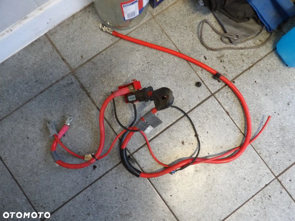 BMW - E60,E61 - KLEMA PLUSOWA - 6944536 - 1