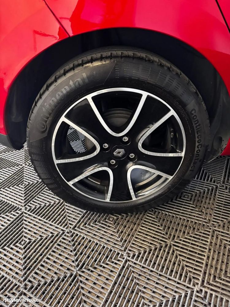 Renault Clio - 15