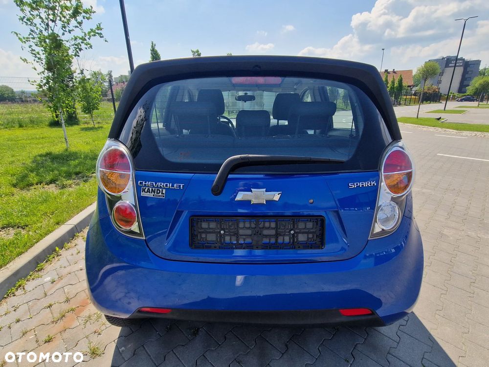 Chevrolet Spark 1.0 - 5
