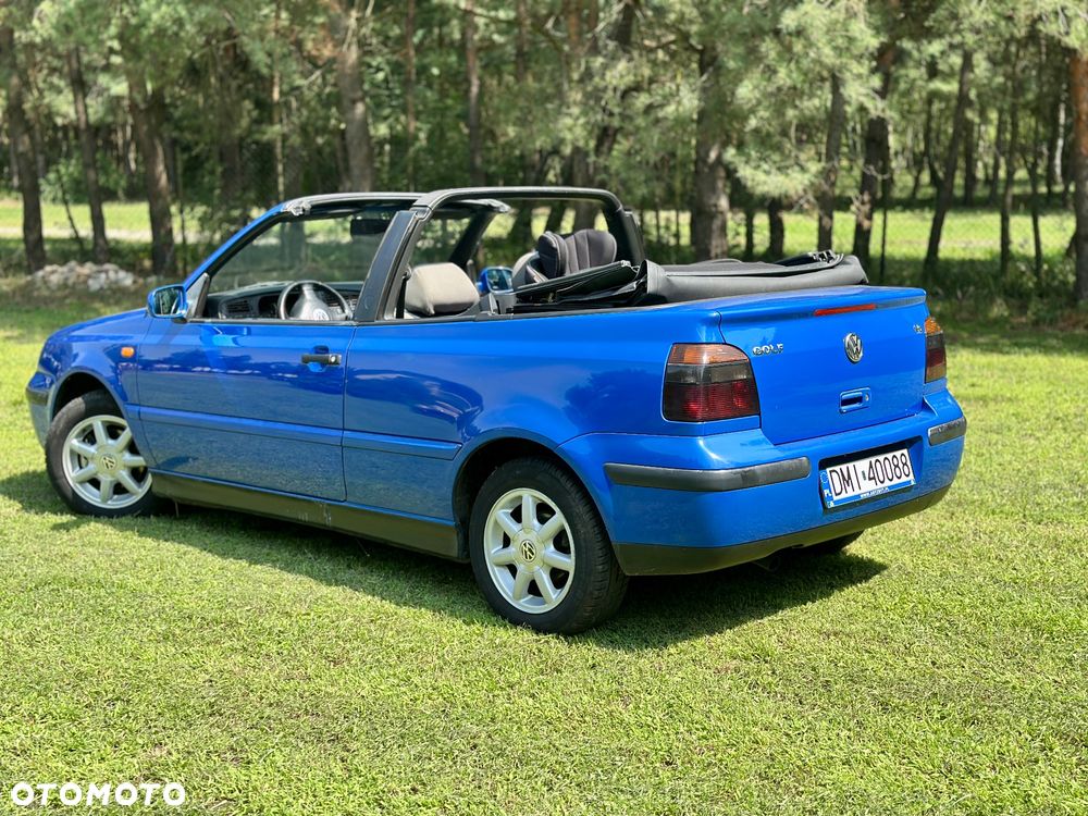 Volkswagen Golf 1.6 - 20