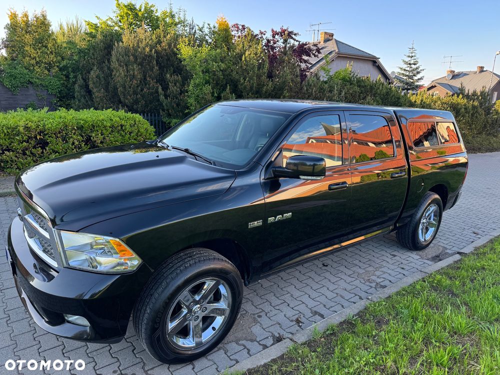 Dodge RAM 5.7 4x4 - 13