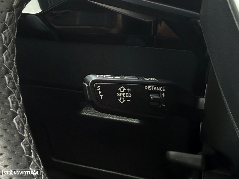 Audi e-tron 55 quattro S line - 24