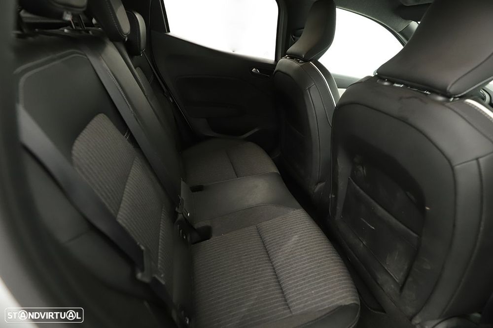 Renault Clio 1.0 TCe Techno - 19
