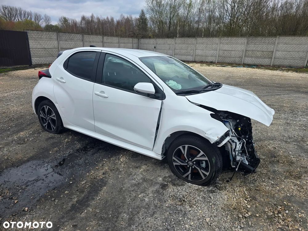Toyota Yaris - 3