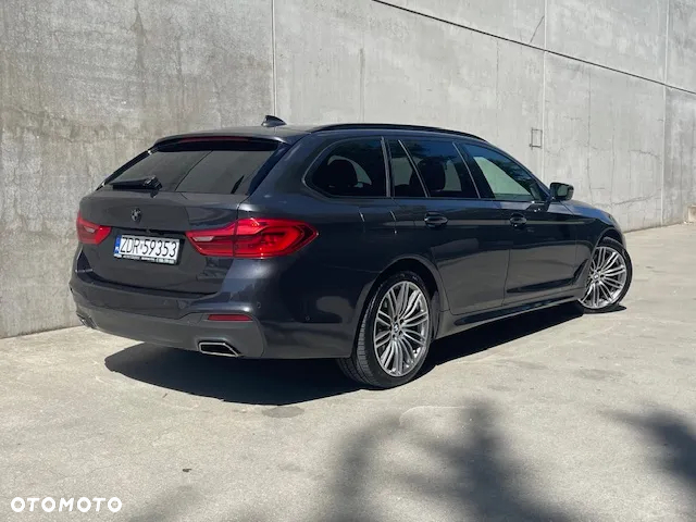 BMW Seria 5 530d Luxury Line sport - 5