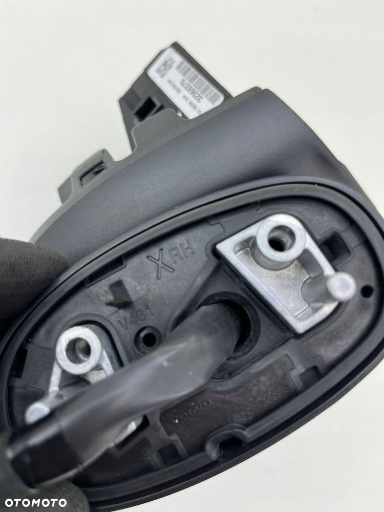 VOLVO XC40 LUSTERKO PRAWE 16-PIN KAMERA EUROPA 32368375 - 15