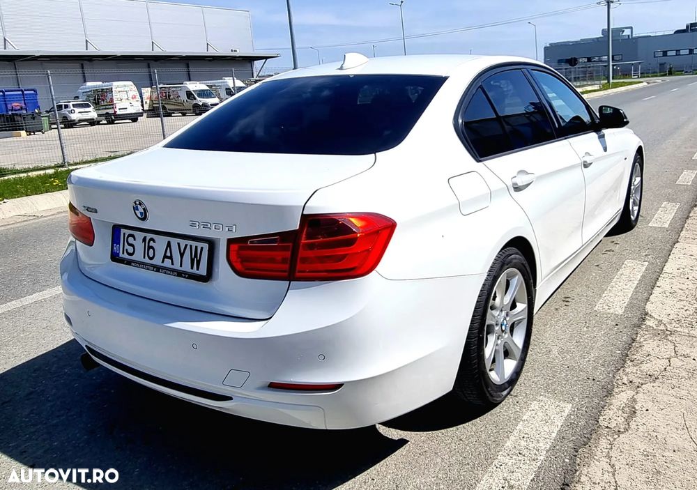 BMW Seria 3 320d Sport-Aut. - 8
