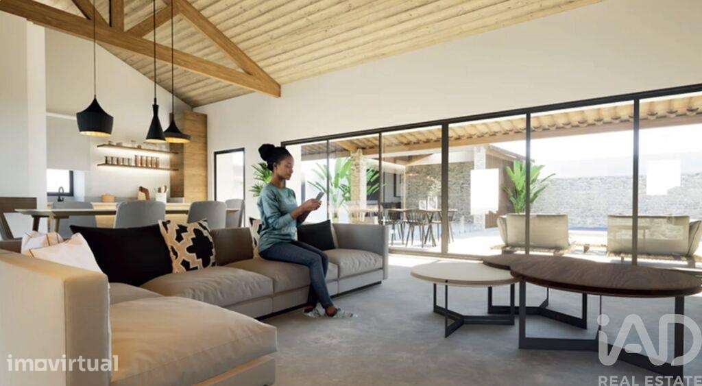 Casa / Villa T2 em Cadaval e Pêro Moniz de 205 m2 - Grande imagem: 5/10