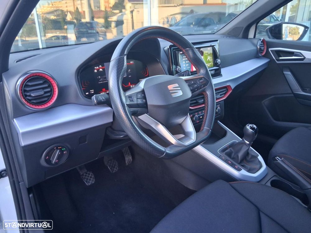 SEAT Arona 1.0 TSI FR - 9