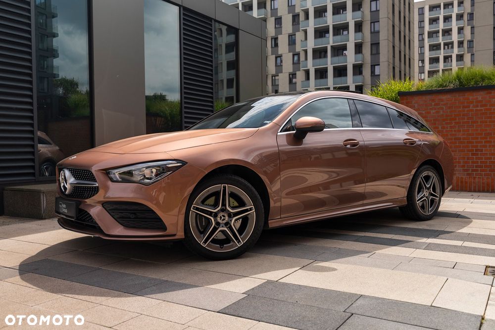 Mercedes-Benz CLA 250 e PHEV AMG Line 8G-DCT - 35