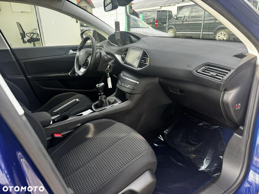 Peugeot 308 1.5 BlueHDi Active Pack Business S&S - 10
