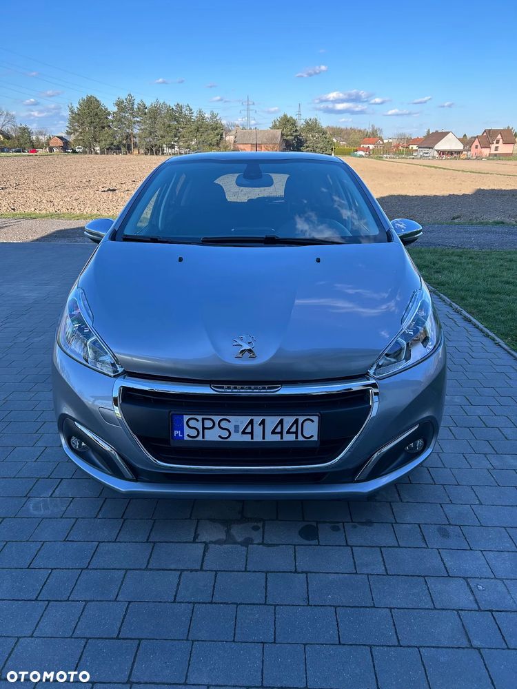 Peugeot 208 PureTech 82 Stop & Start Signature - 1