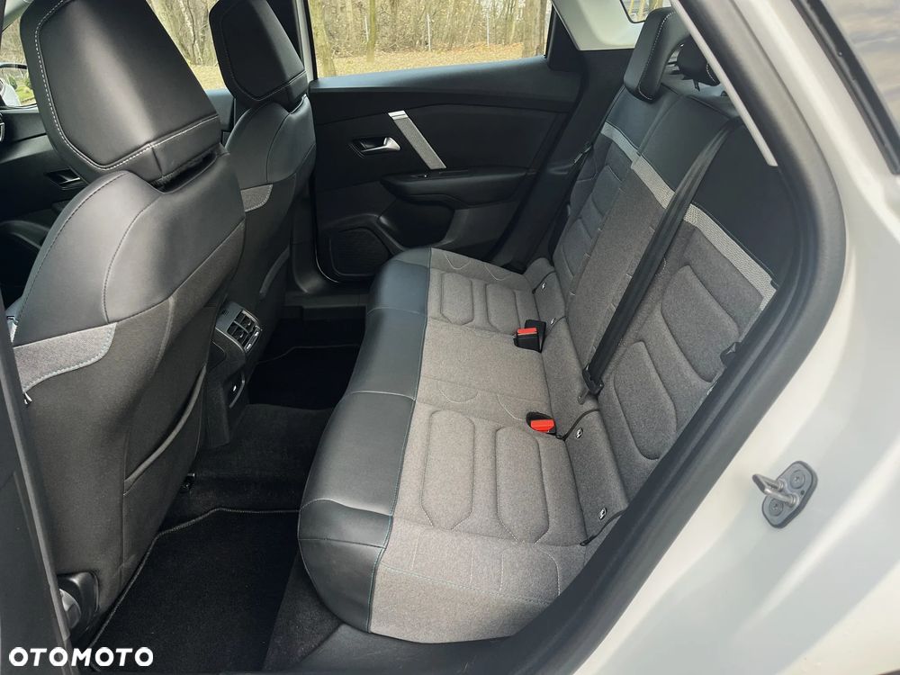 Citroën C4X BlueHDi 130 Stop&Start EAT8 SHINE - 19