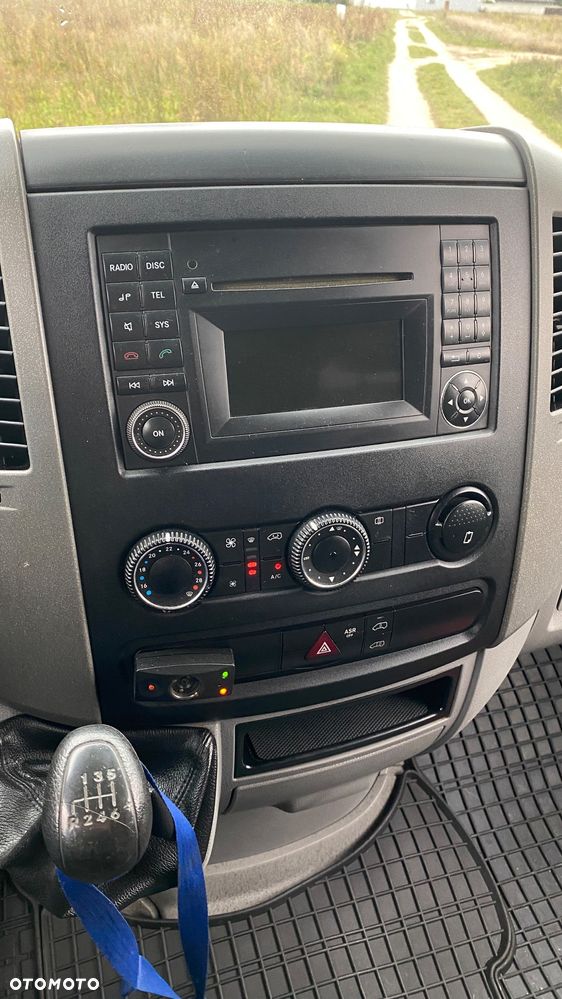 Mercedes-Benz Sprinter 906 - 19