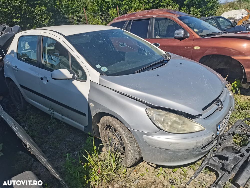 Dezmembrez Peugeot 307 HDI - 1