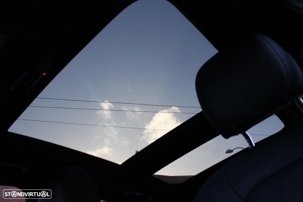 Mercedes-Benz C 300 4Matic 9G-TRONIC AMG Line Advanced - 53