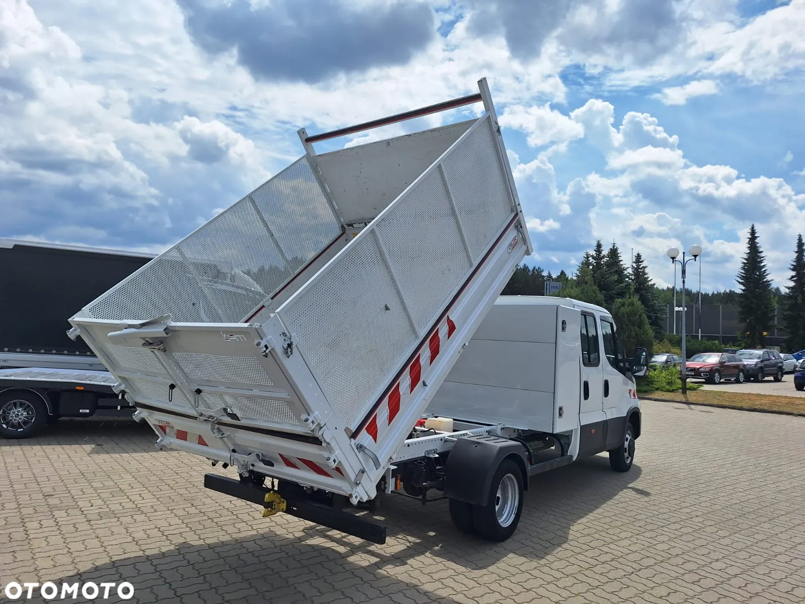 Iveco 35C16 3.0L Wywrotka Doka - 20