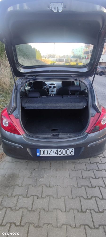 Opel Corsa - 10