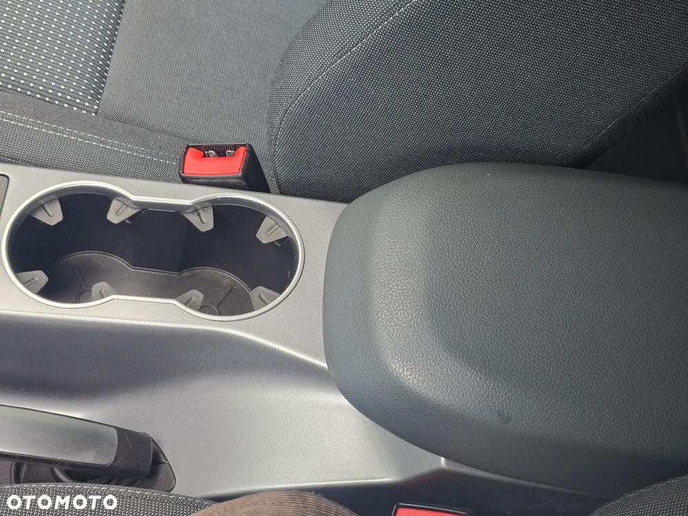 Ford C-MAX 1.6 TDCi Edition - 22