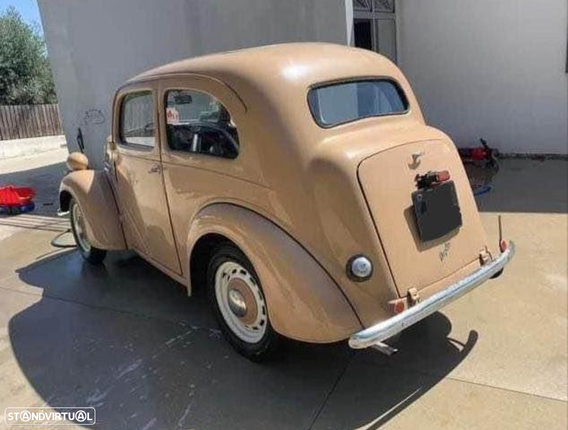 Ford Anglia - 3