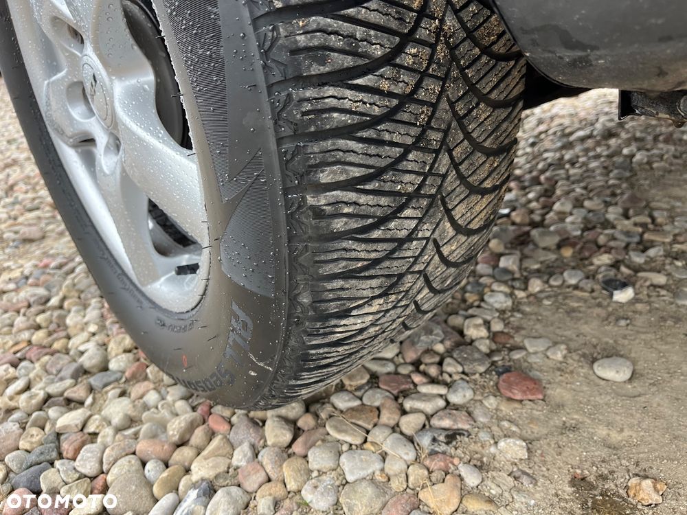 Kia Sportage 2.0 2WD Cup - 24