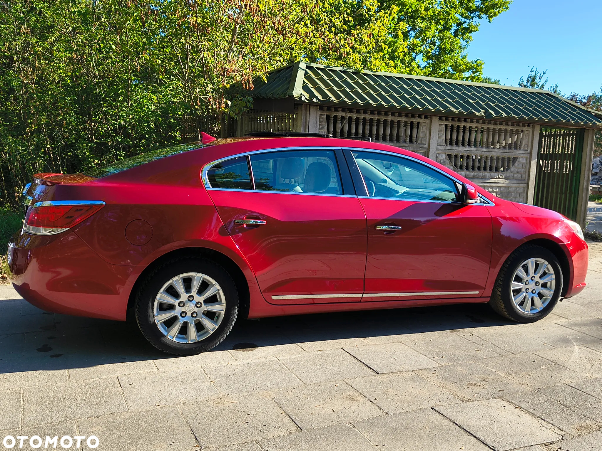 Buick Lacrosse - 14