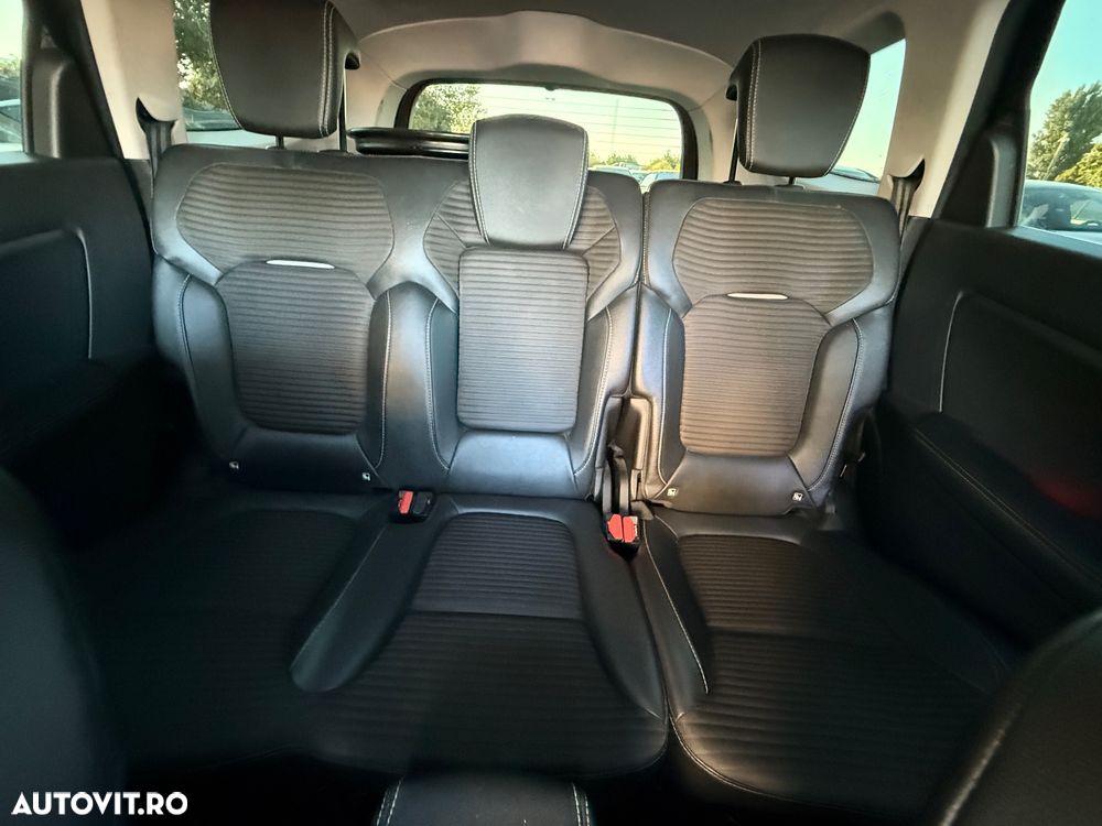 Renault Grand Scenic BLUE dCi 120 EDC BOSE EDITION - 22