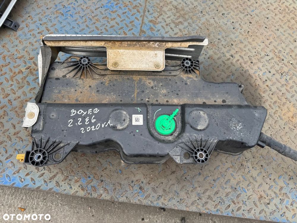 Jumper Boxer 2,2 E6 19-22 zbiornik ADBLUE 4099029AE - 4