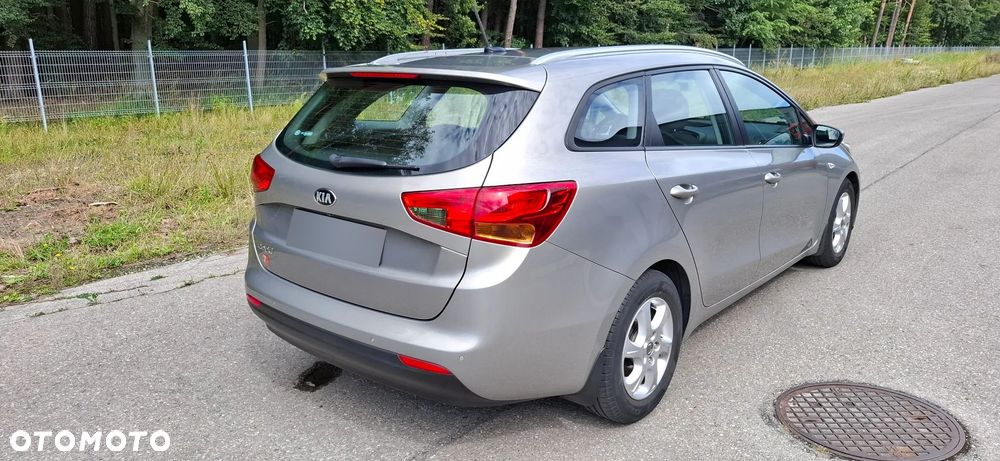 Kia Ceed 1.6 GDI M - 4