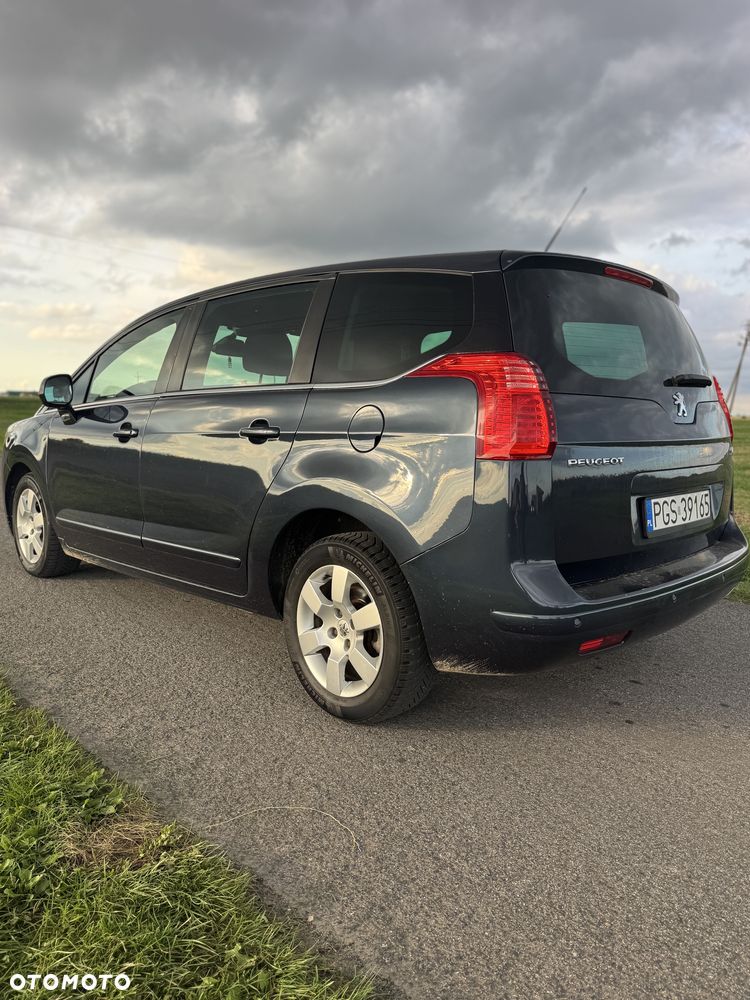 Peugeot 5008 - 4