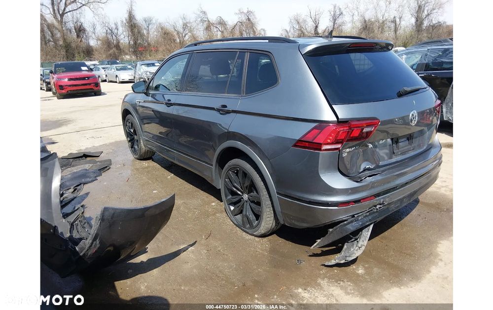 Volkswagen Tiguan - 3