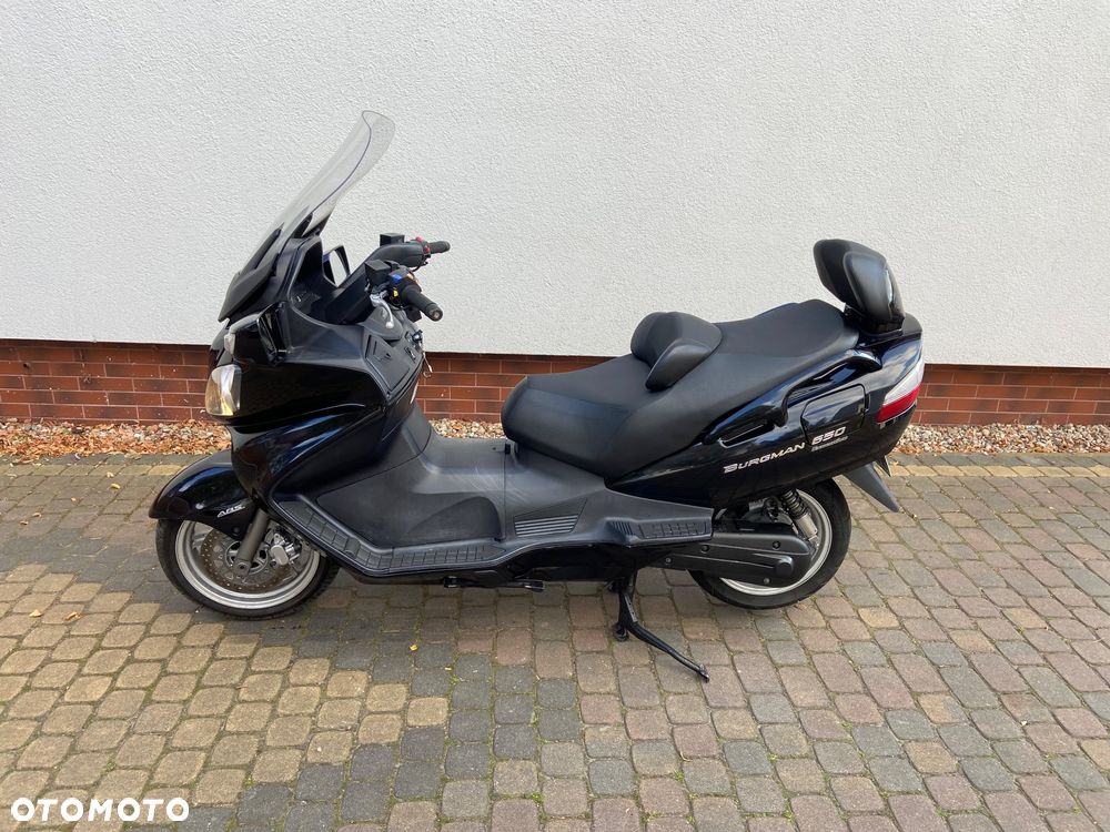 Suzuki Burgman - 5