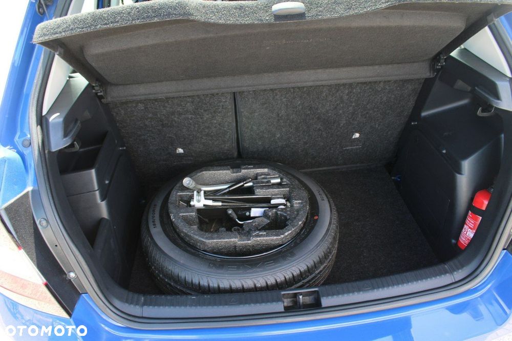 Skoda Fabia - 10
