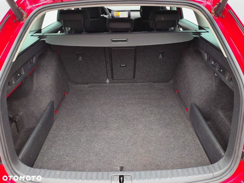 Skoda Octavia 2.0 TDI Style DSG - 31