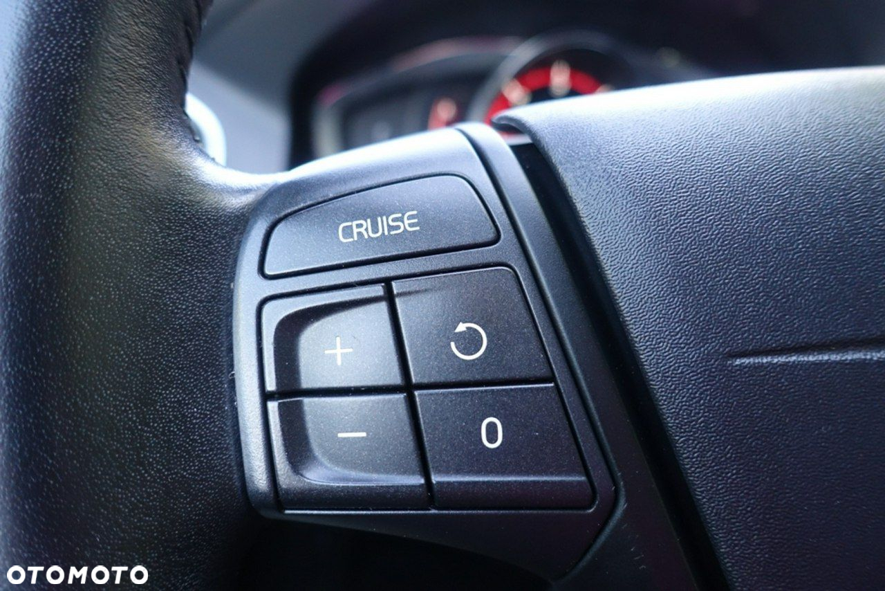 Volvo XC 60 - 32