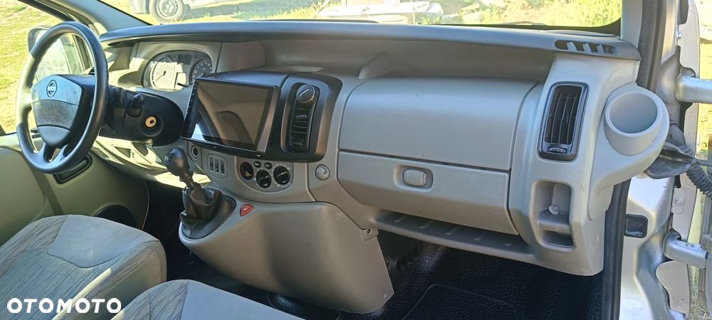 Nissan Prima Star - 3