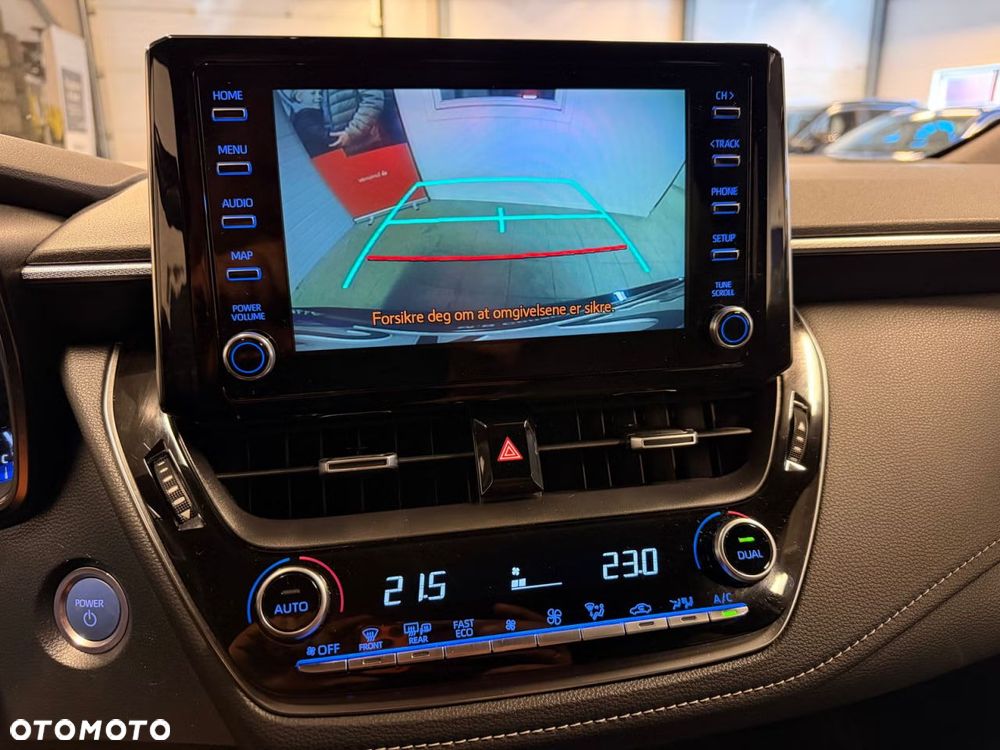 Toyota Corolla 1.8 Hybrid Active - 18