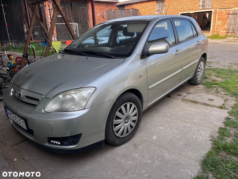 Toyota Corolla 2.0 D-4D Sol - 1