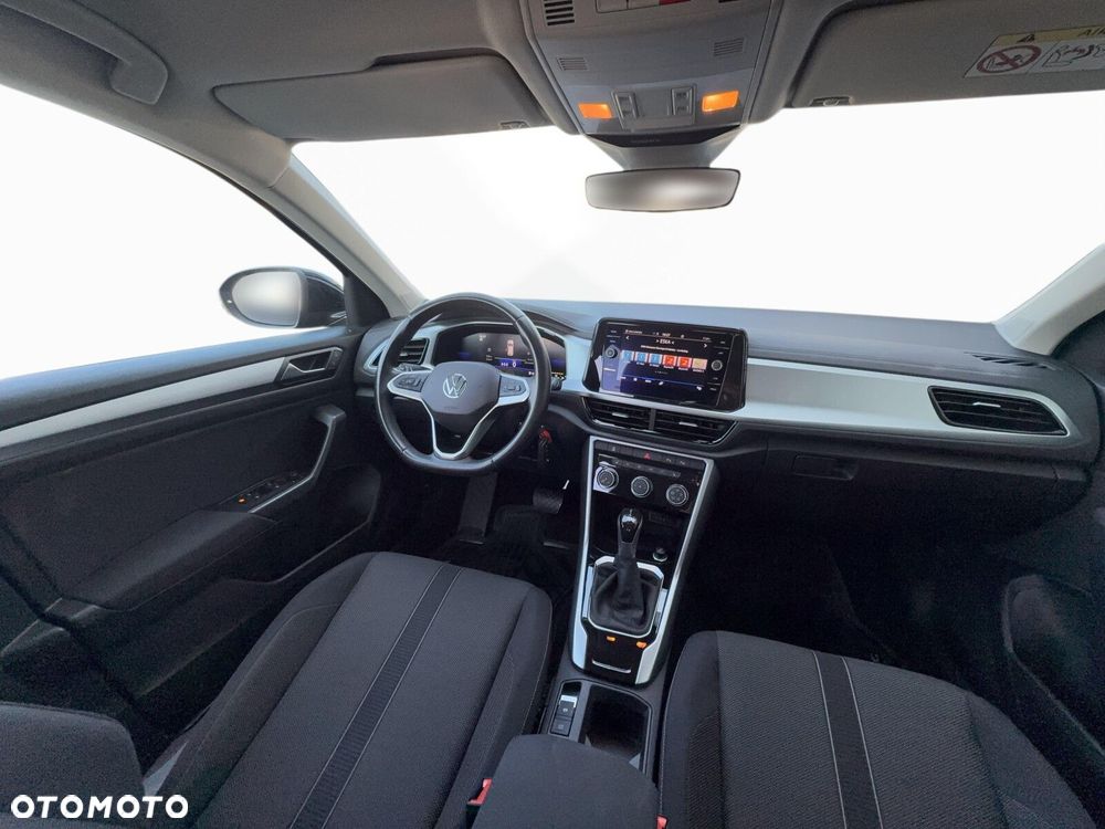 Volkswagen T-Roc - 15