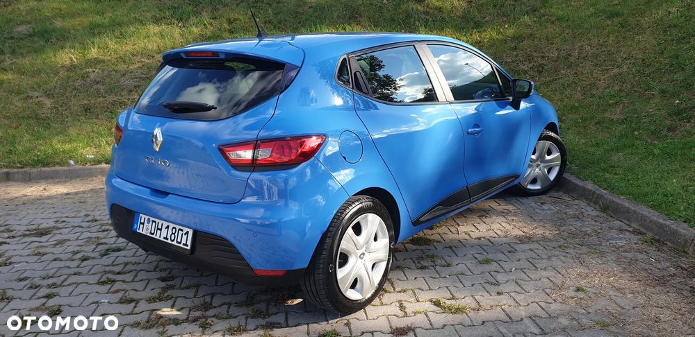 Renault Clio 1.2 16V Limited Plus - 13