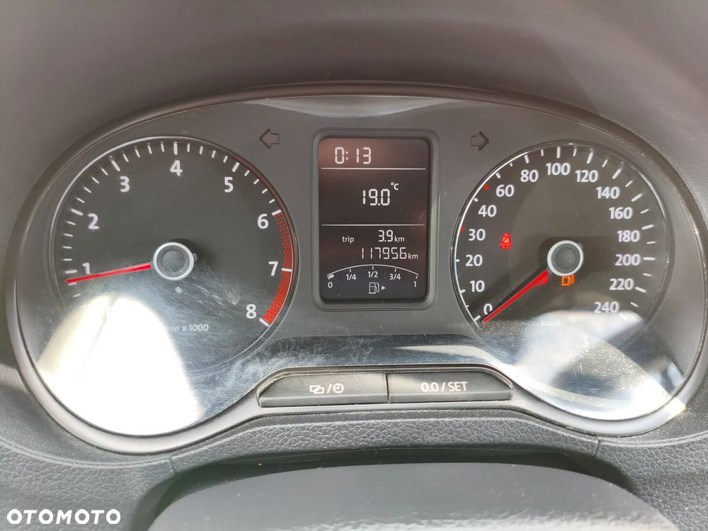 Volkswagen Polo 1.2 Trendline - 27