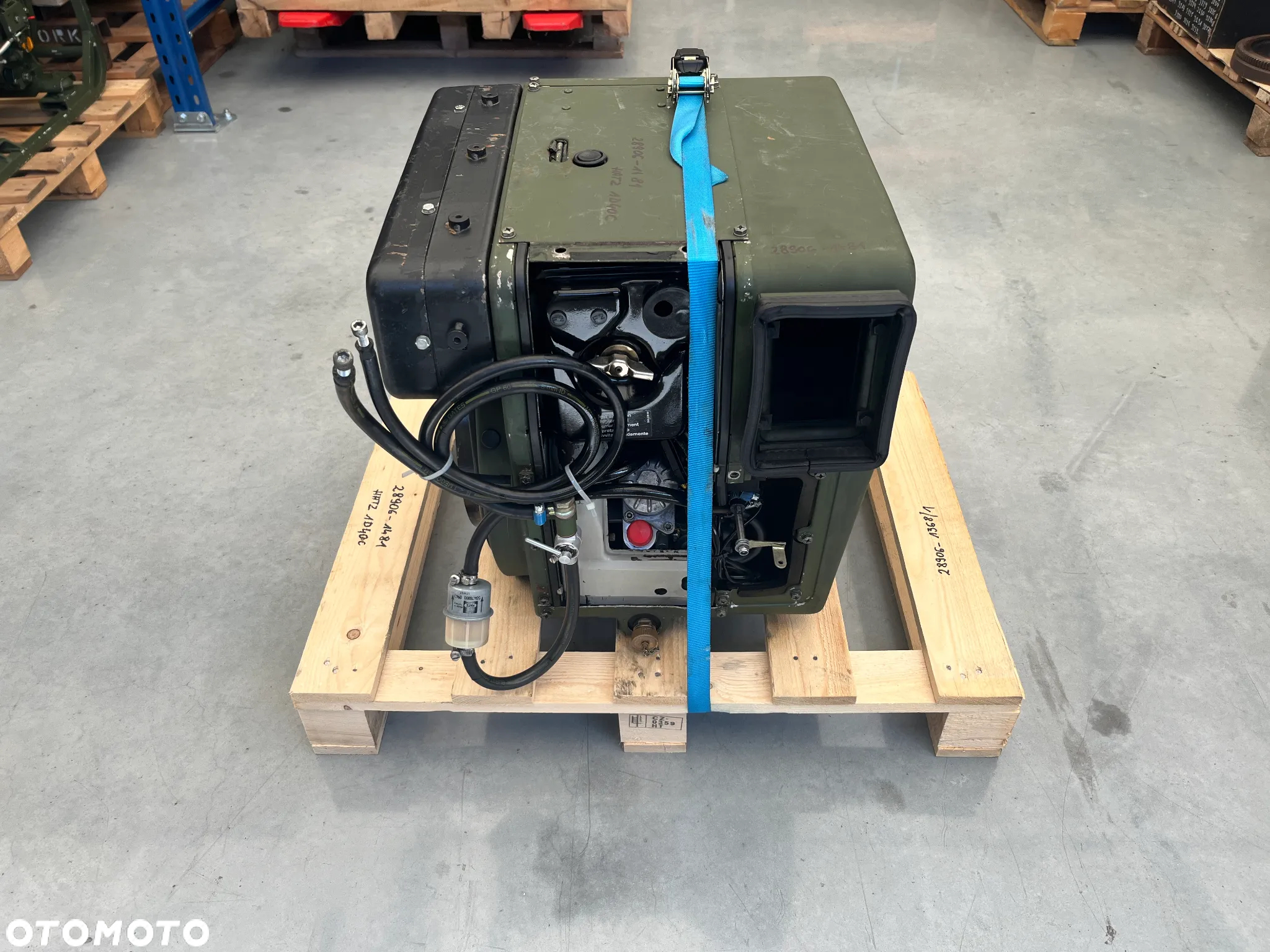 SILNIK HATZ 1D40C 4877 netto - 5