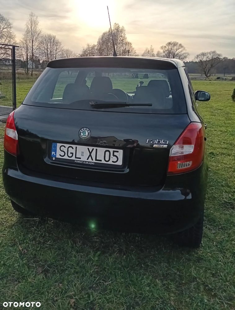 Skoda Fabia 1.4 16V Ambiente - 2