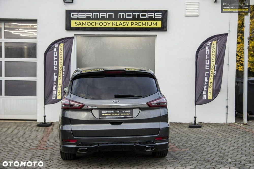 Ford S-Max - 16