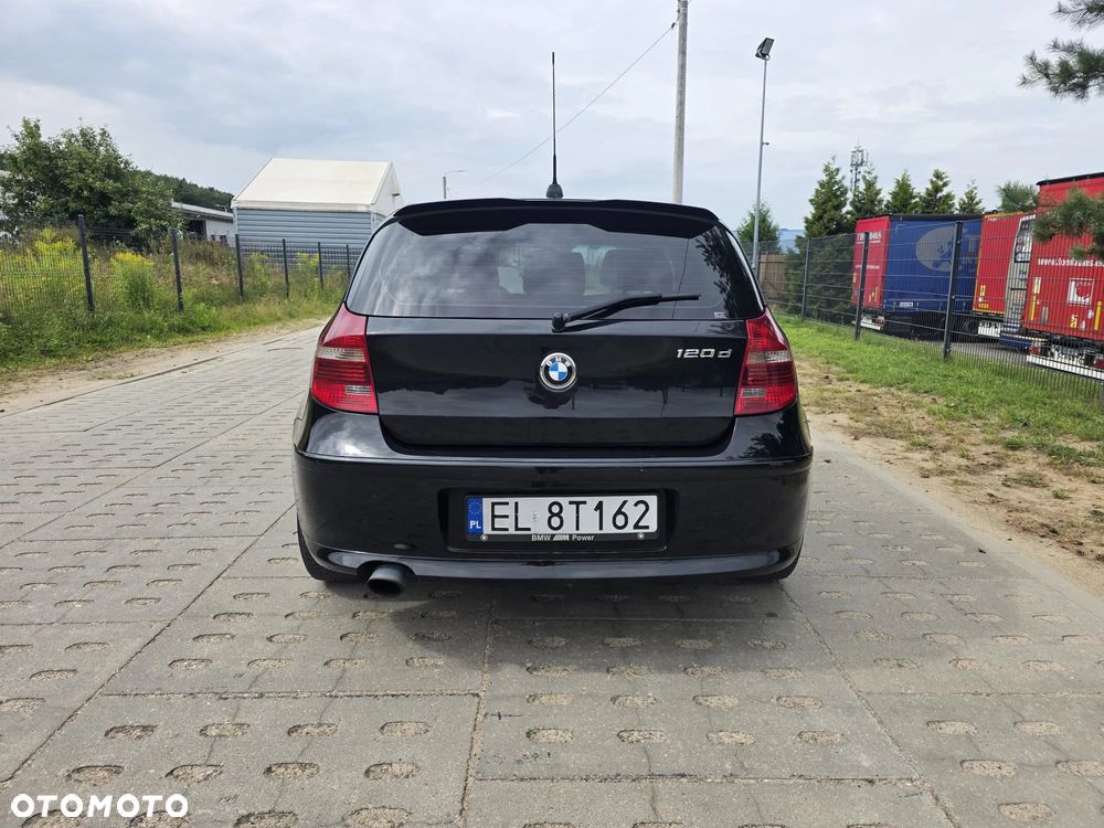 BMW Seria 1 120d - 14