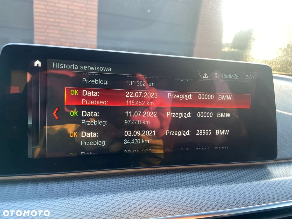 BMW Seria 5 520d xDrive - 17