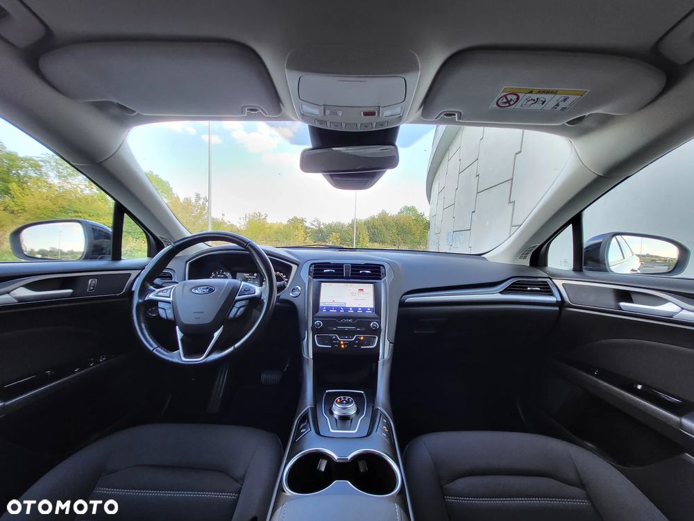 Ford Mondeo - 16