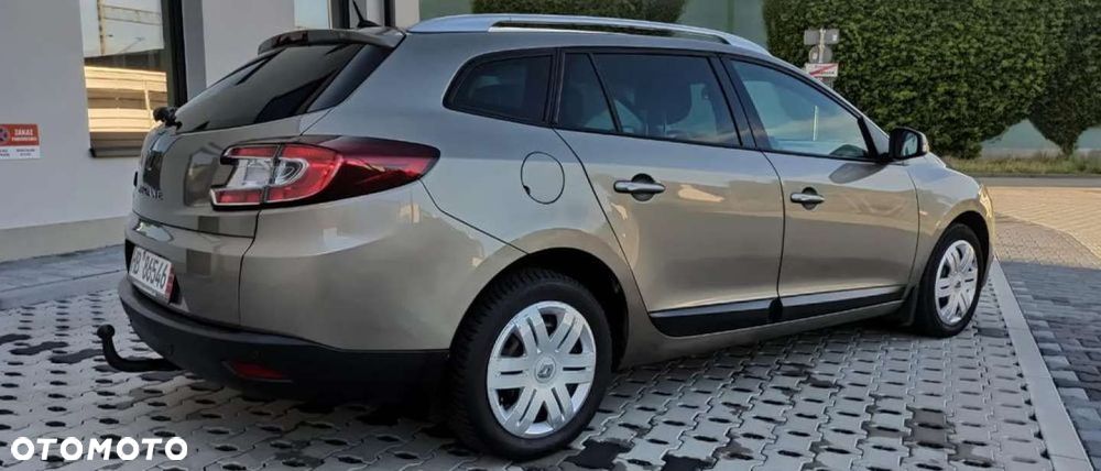 Renault Megane 2.0 140 CVT Dynamique - 13