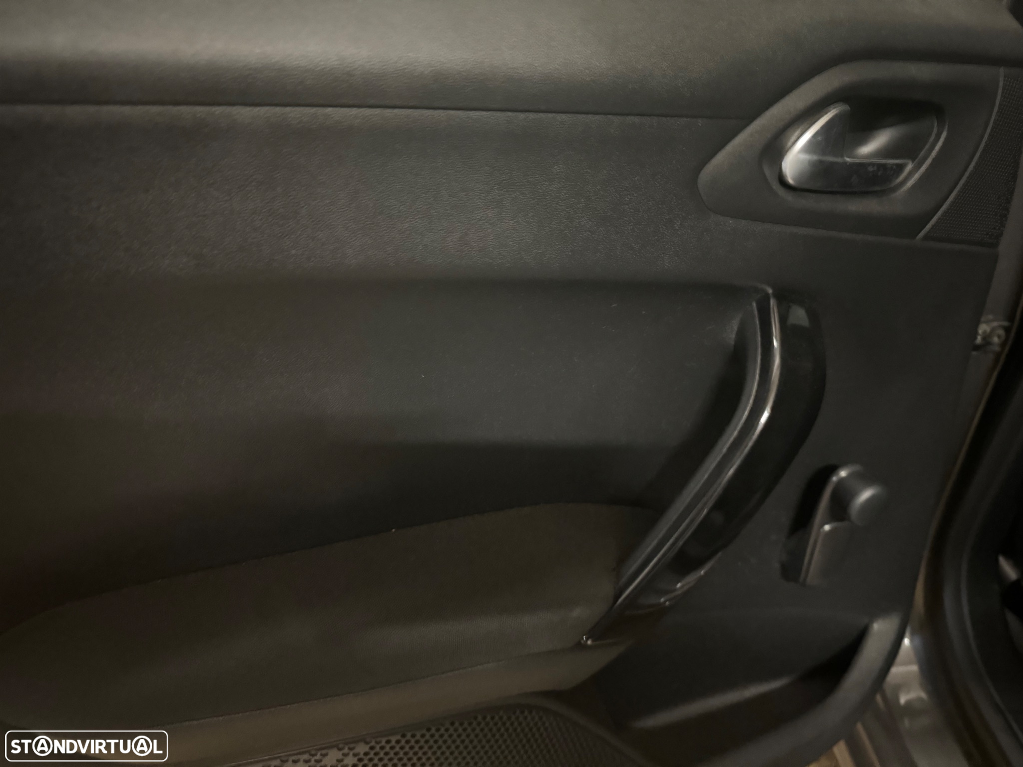 Peugeot 208 1.5 BlueHDi Signature - 7