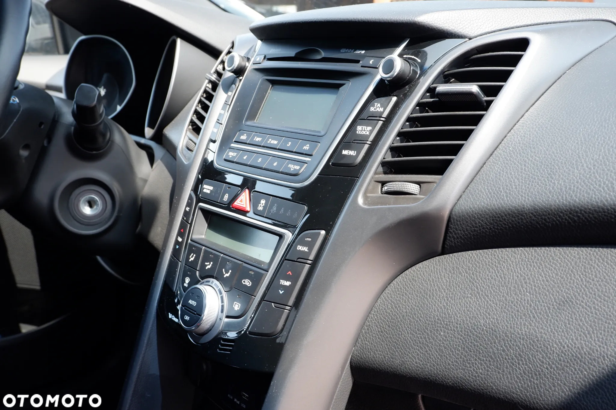 Hyundai i30 1.6 CRDi BlueDrive Go - 5